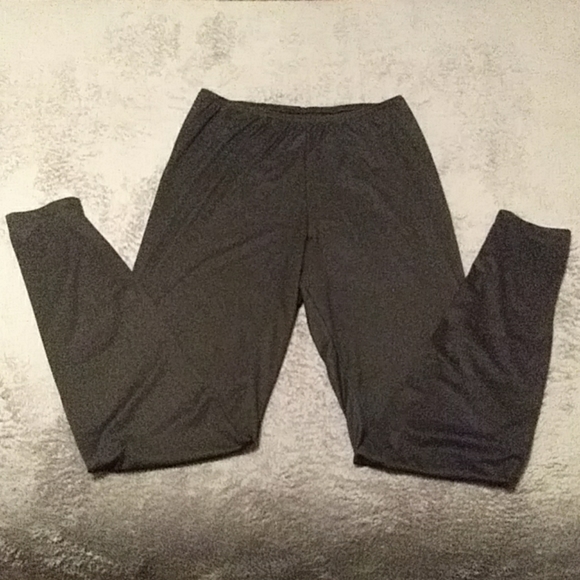 (3) Pair Of Leggings - Picture 4 of 6